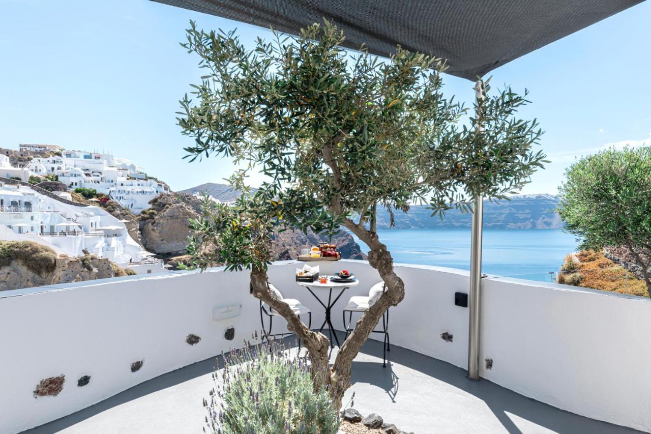 Pearl Of Caldera Oia - Boutique Hotel By Pearl Hotel Collection Exterior photo